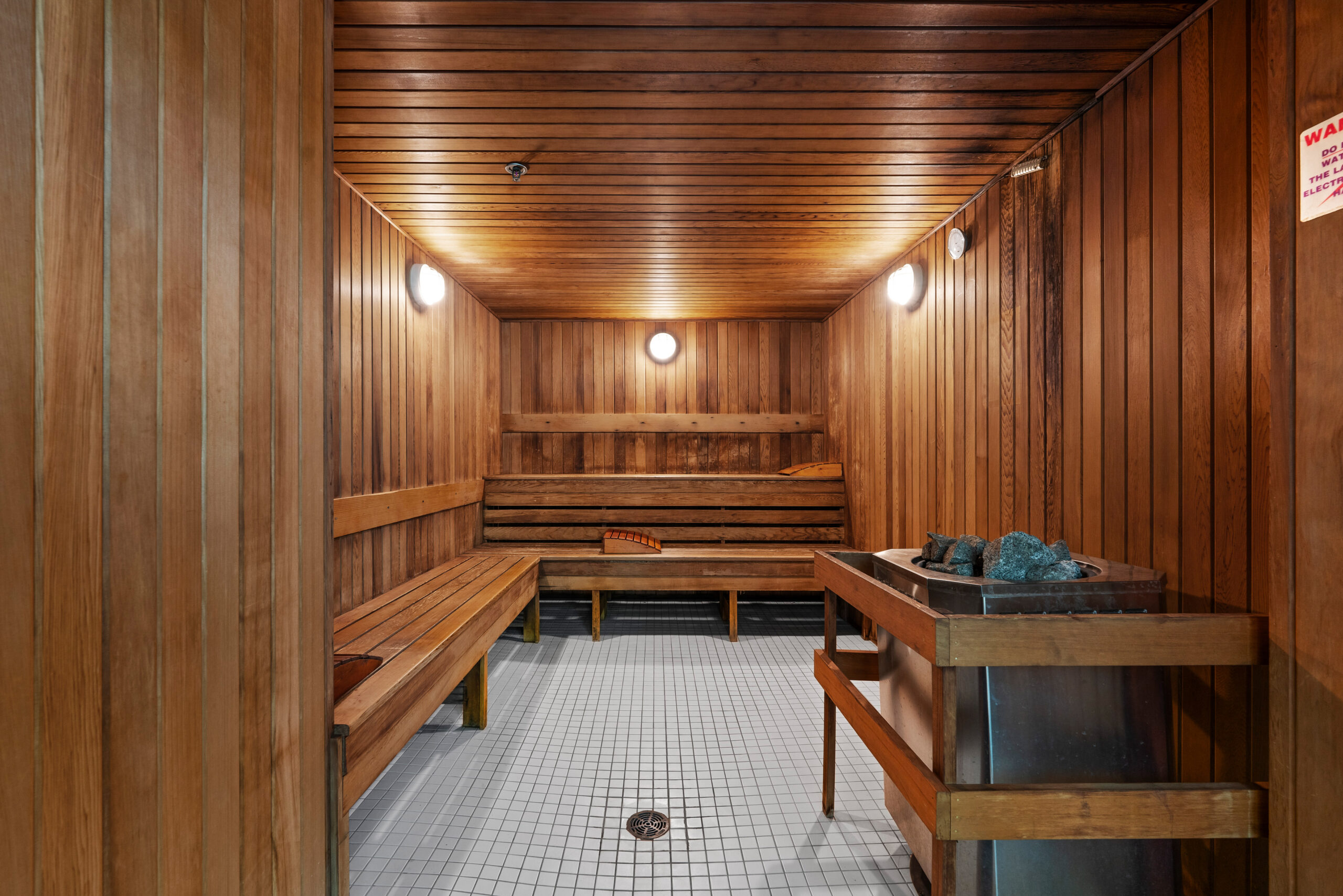 Listing Image #9