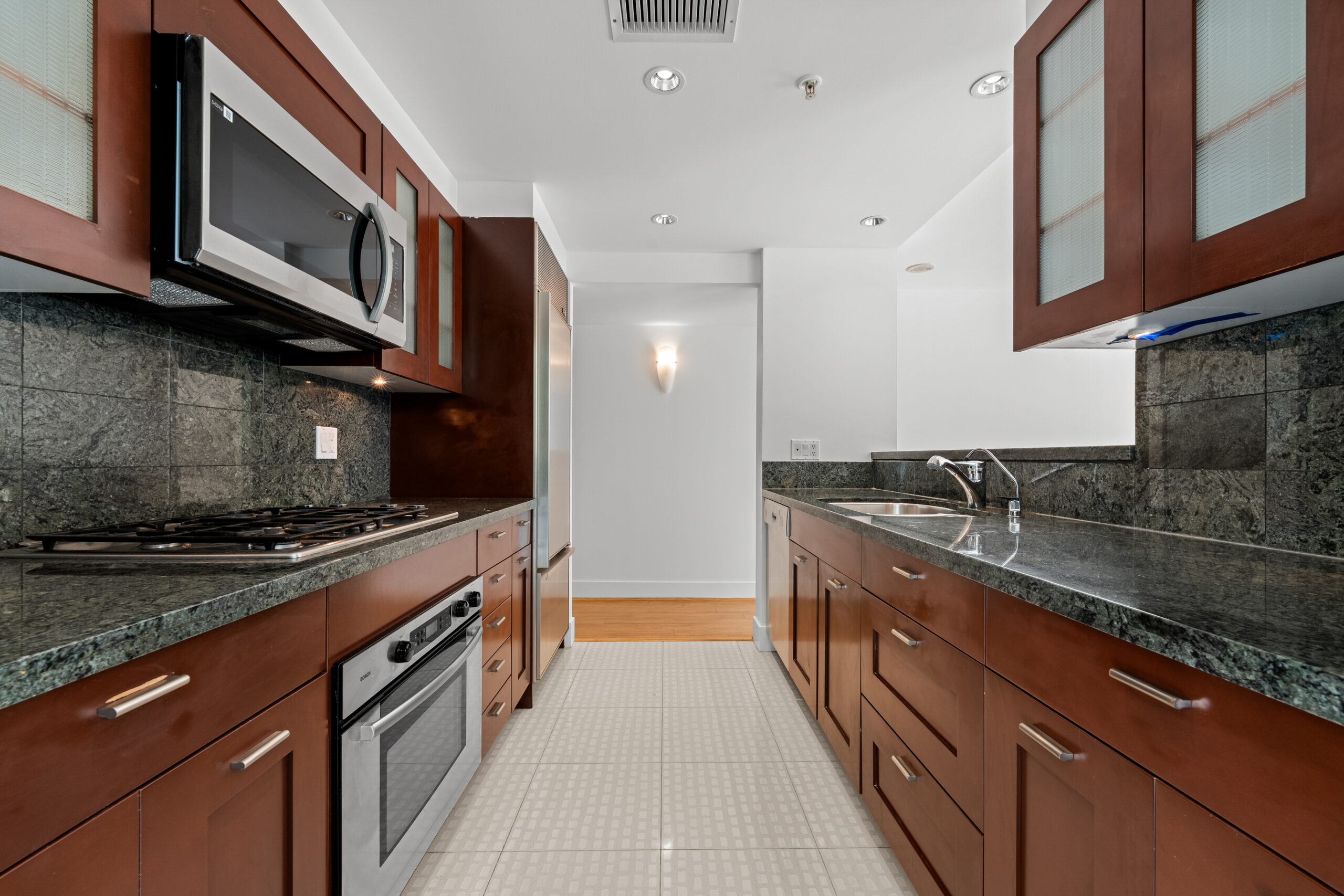 Listing Image #45